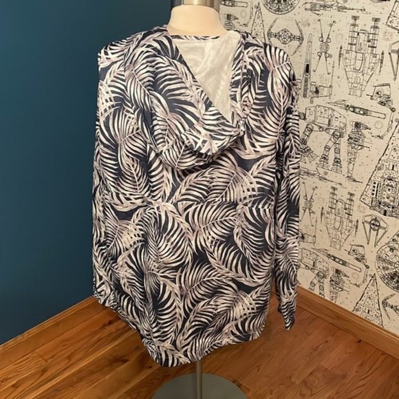 Palm Leaves - Lightweight Pullover Jacket - Size XL - Picture 2 of 8